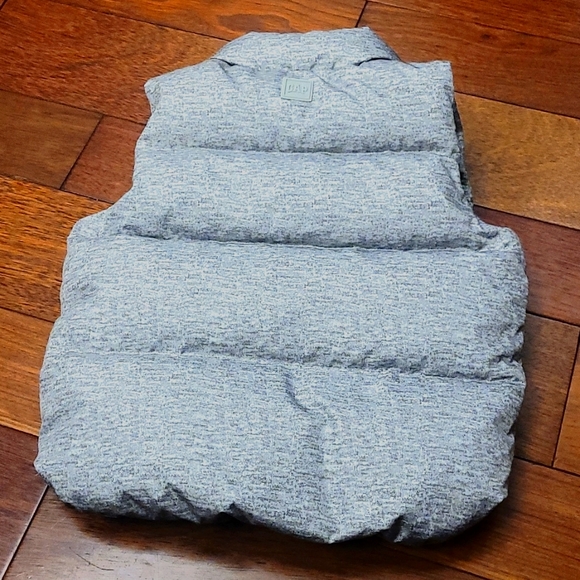 Baby GAP Quilted Puffer Vest - Size 3 - Picture 4 of 9